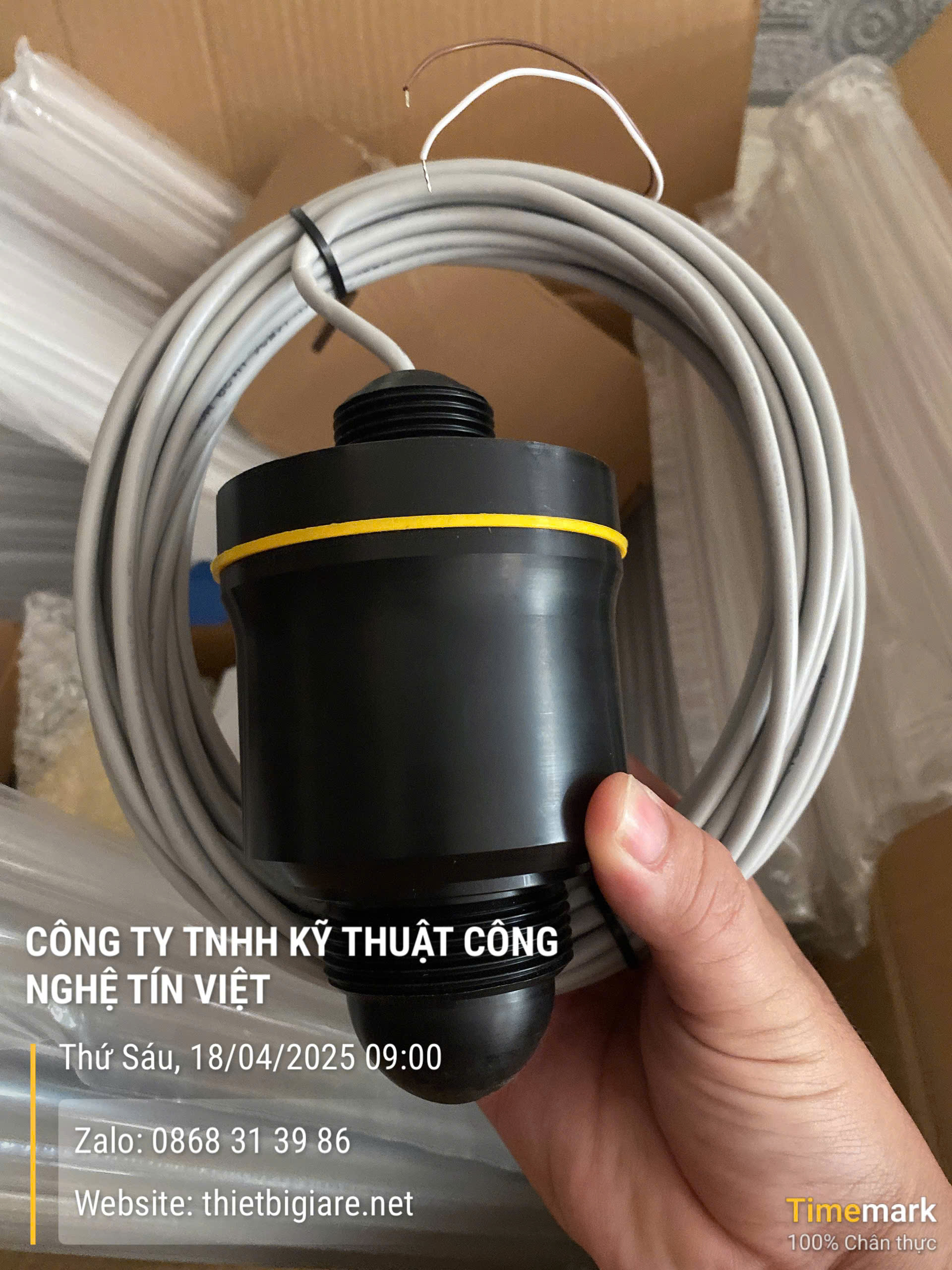 cảm biến radar đo mức nước có nhiều hơi nước đọng sương
