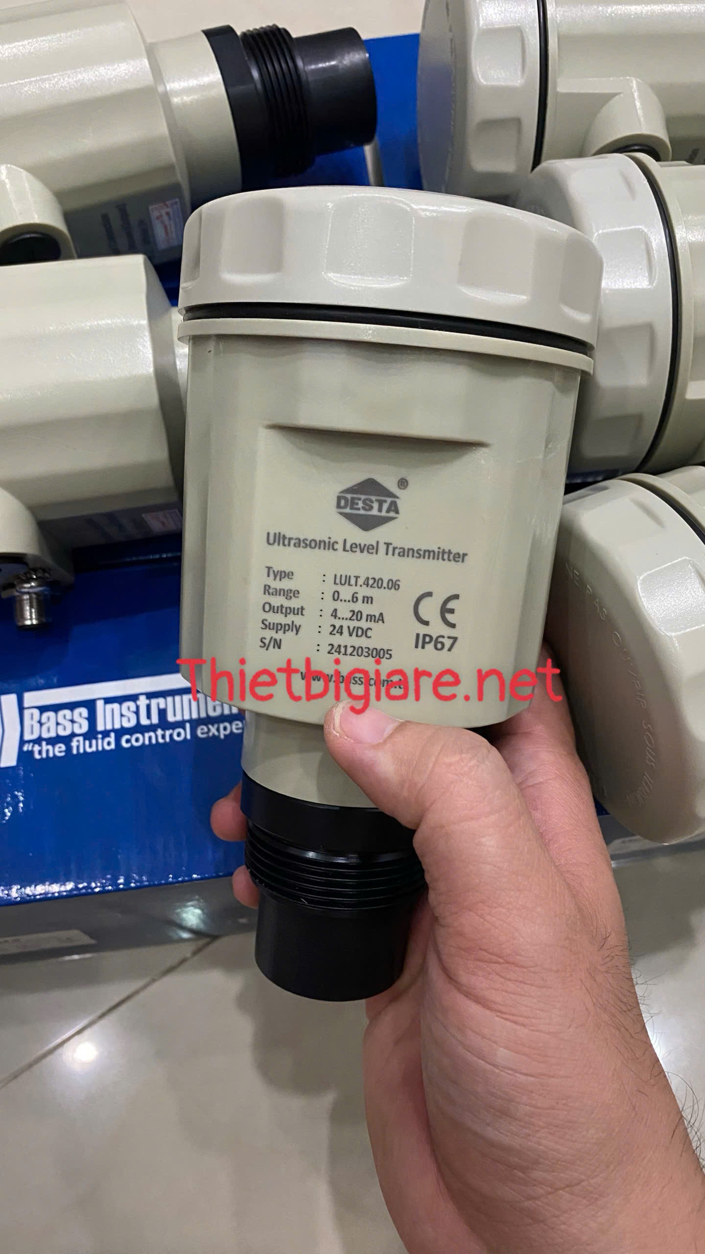 cảm biến siêu âm giá rẻ đo mức nước không tiếp xúc