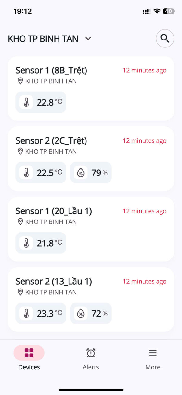 xem nhiệt độ và độ ẩm phòng máy chủ bằng điện thoại iphone
